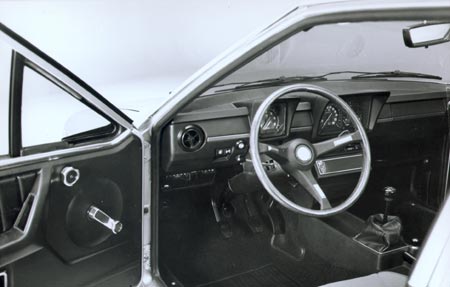 Alfetta GT/ GTV - auch von innen "etwas" futuristisch